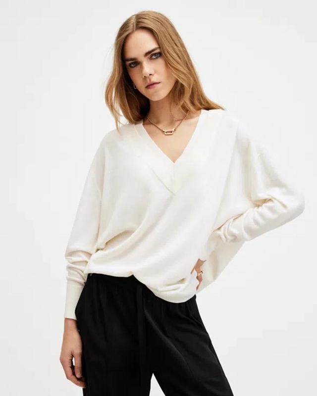 Bern Merino Wool V-neck Jumper In Chalk White Product Image