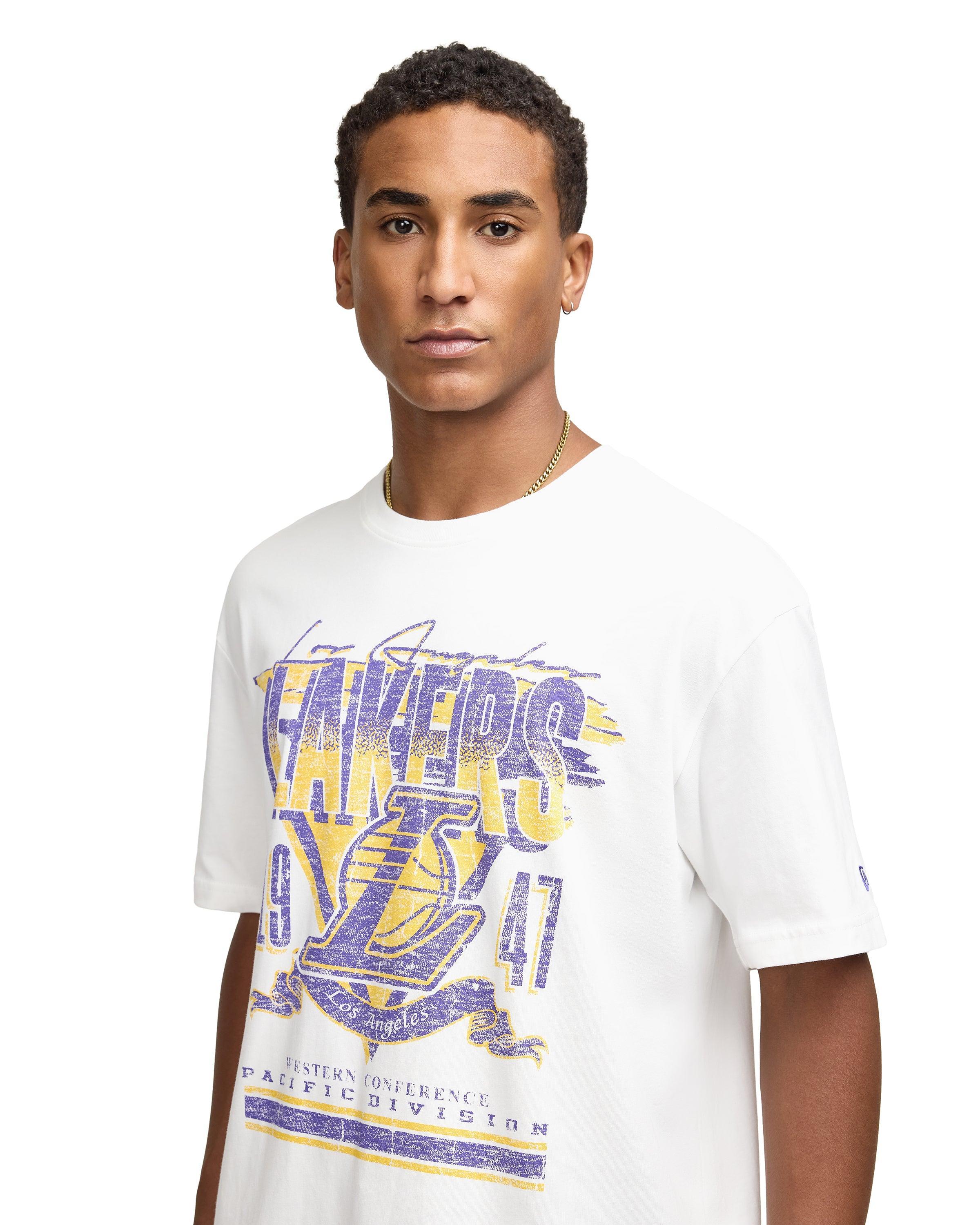 Los Angeles Lakers Sport Classics Distressed T-Shirt Male Product Image