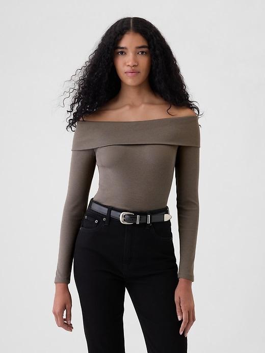 Modern Rib Off-Shoulder Cropped Top Product Image