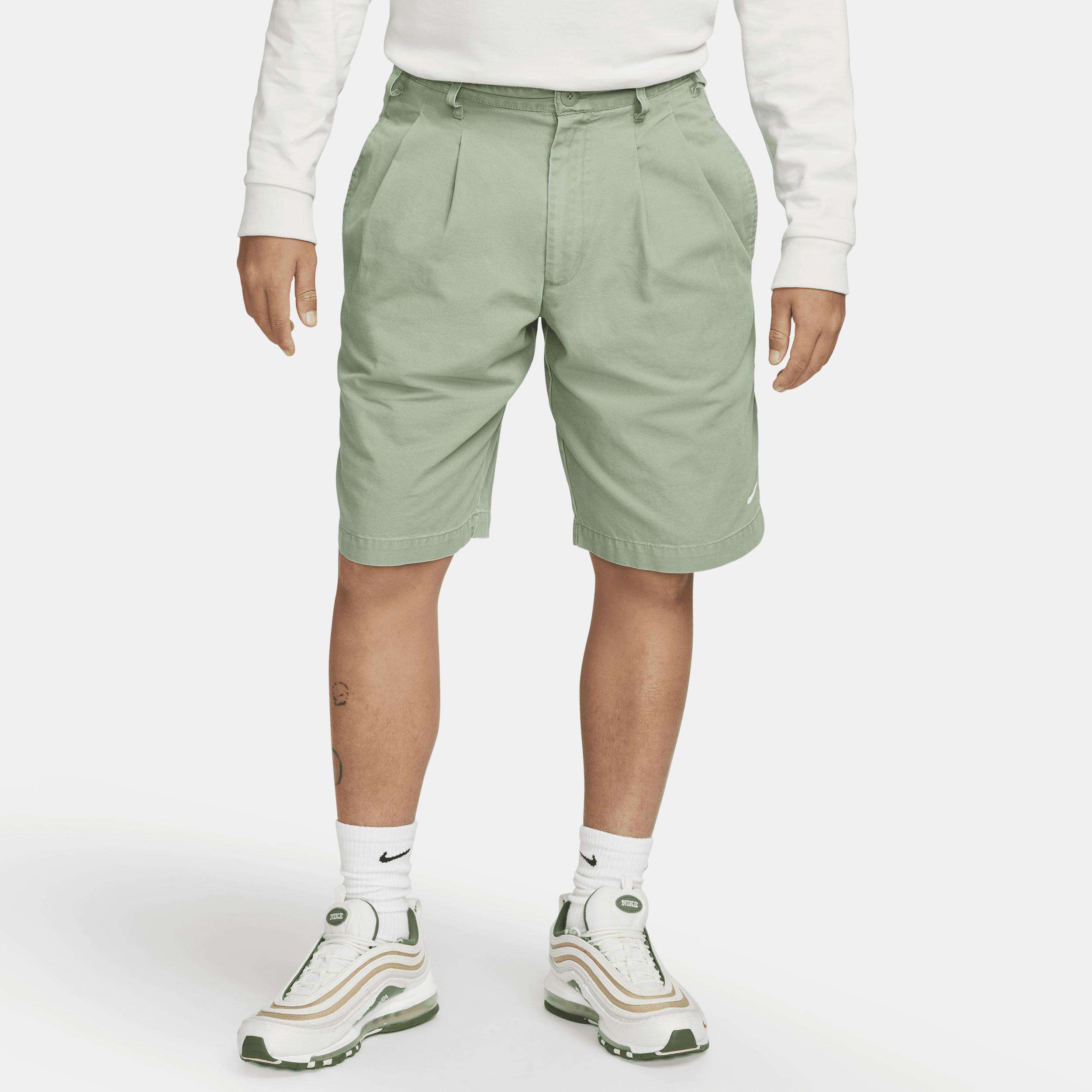 Nike Mens Life Pleated Chino Shorts Product Image