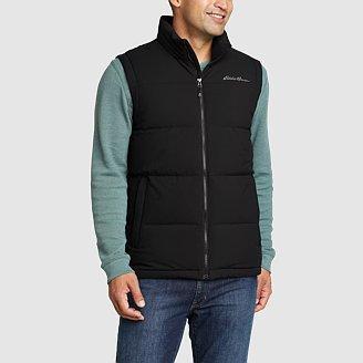 Men's Essential Down Vest Product Image