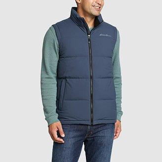 Men's Essential Down Vest Product Image