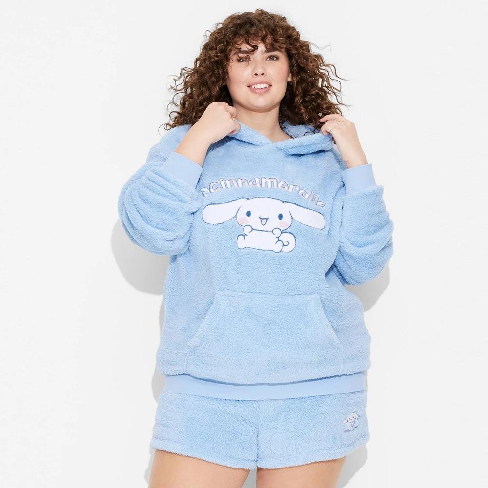 Womens Cinnamoroll Woobie Graphic Hoodie Product Image