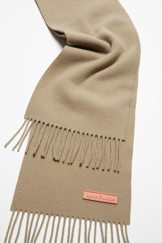 Fringe wool scarf - Narrow Product Image