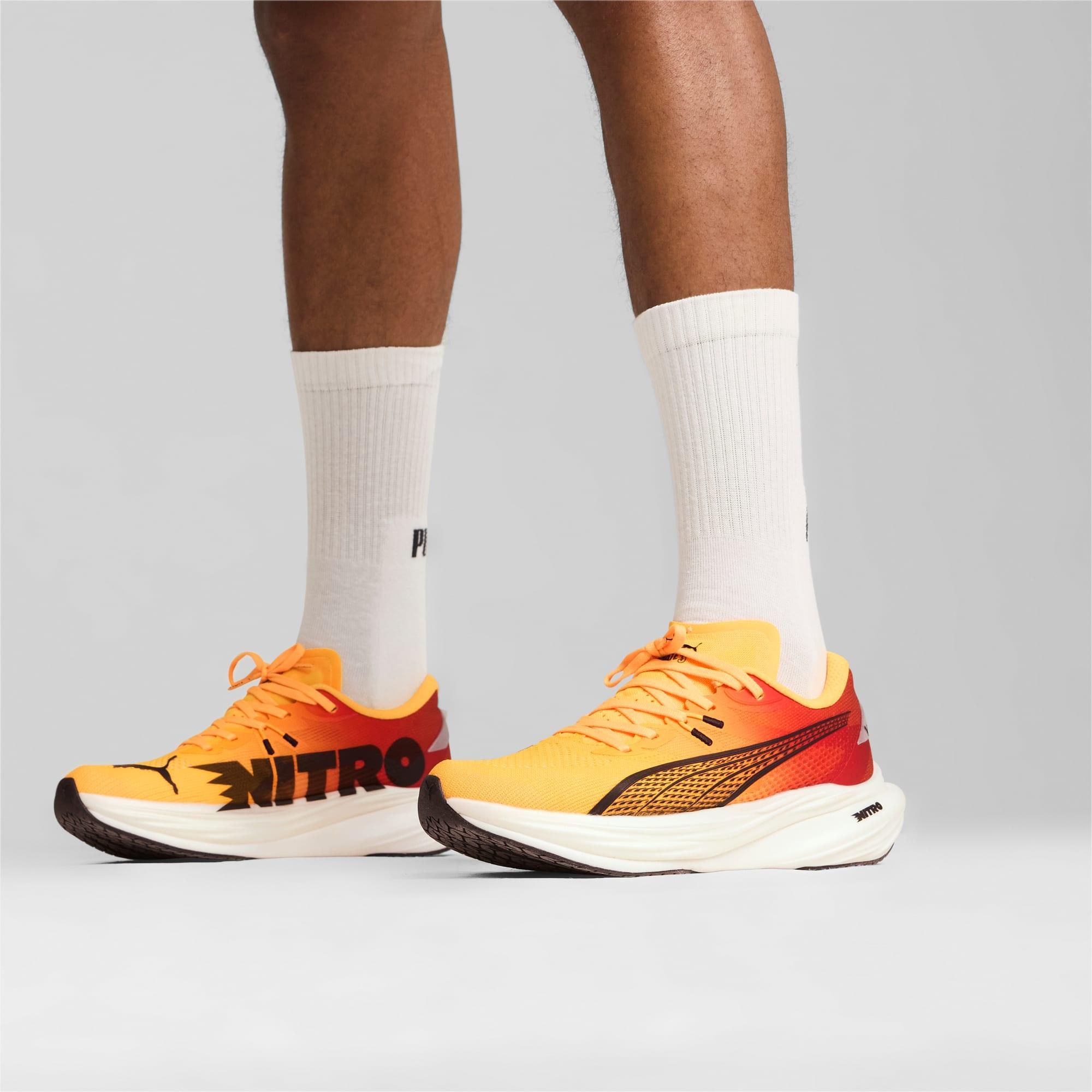 Deviate NITRO™ 3 FADE Men's Running Shoes Product Image