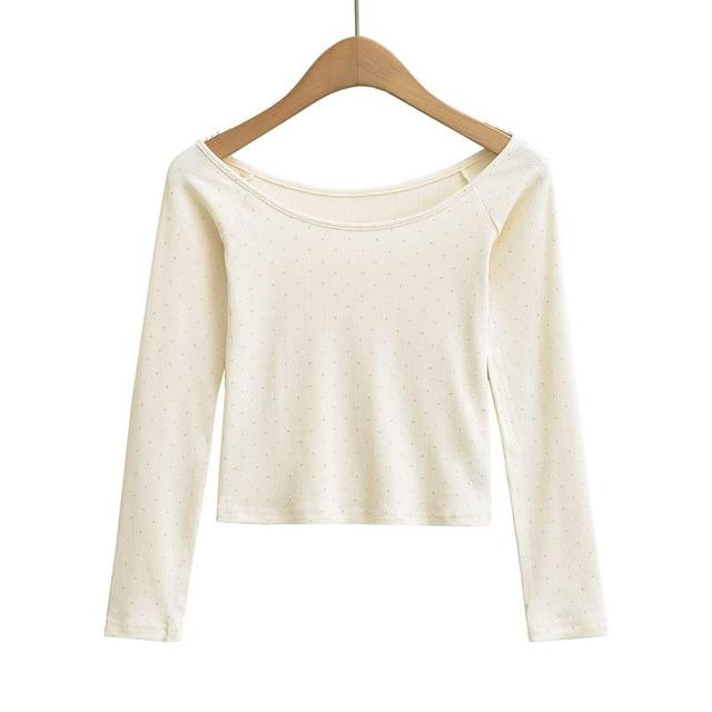 Long Sleeve Round Neck Dotted Cropped T-Shirt Product Image