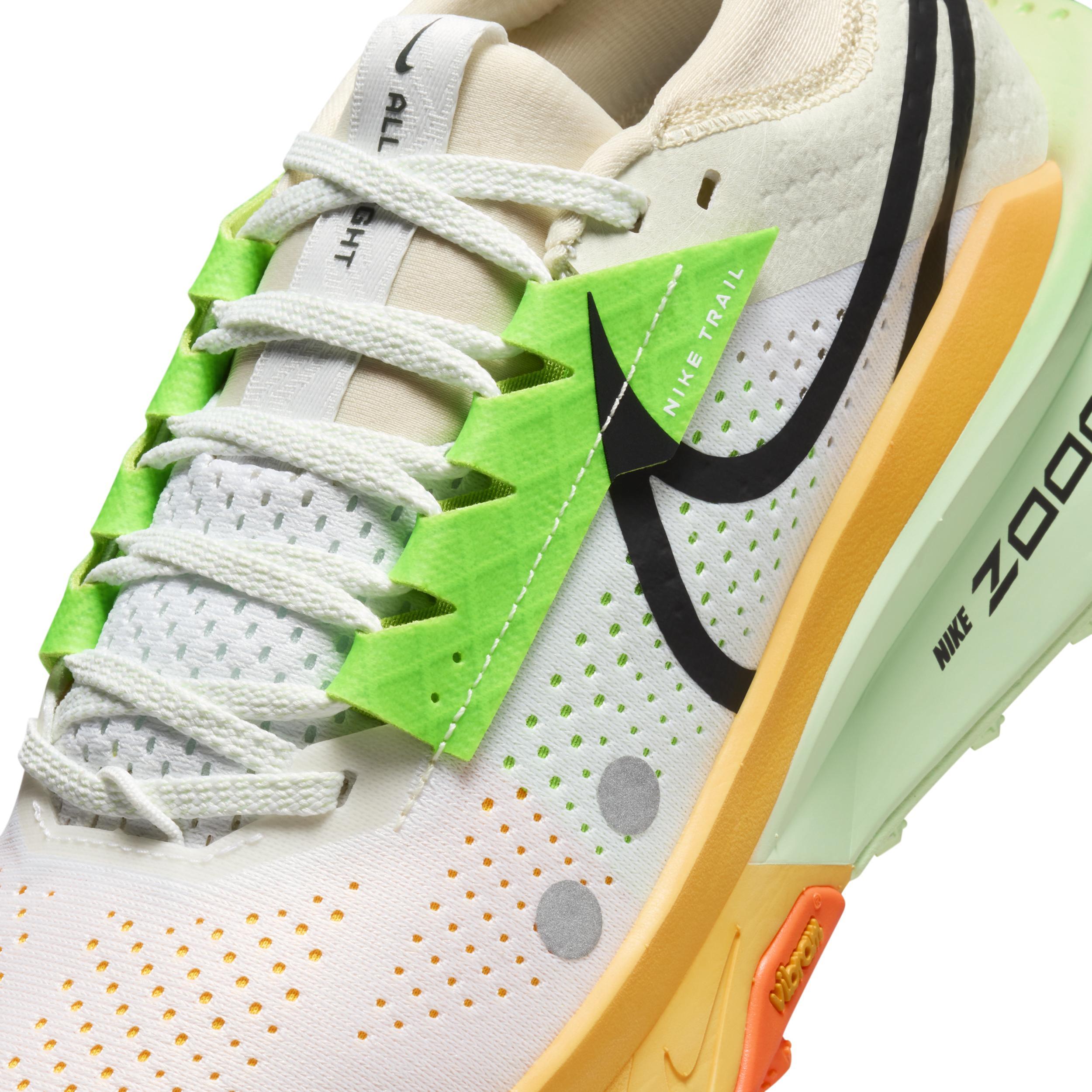 Nike Women's Zegama 2 Trail Running Shoes Product Image