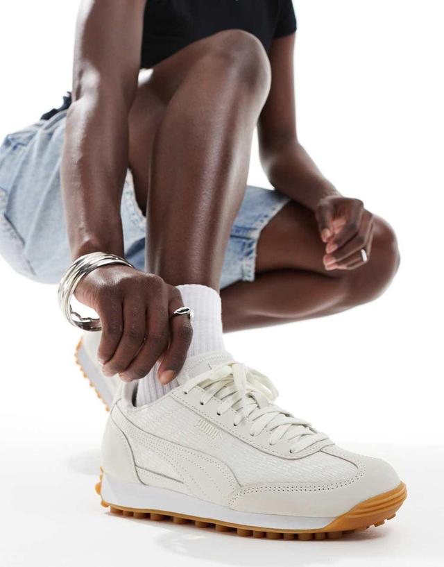 PUMA Easy Rider Weave sneakers in gray and white Product Image