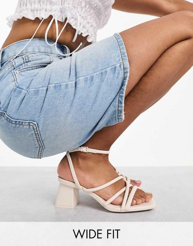 Stradivarius Wide Fit strappy block heel in ecru Product Image