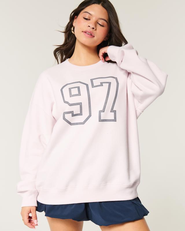 Oversized Chicago Graphic Crew Sweatshirt Product Image