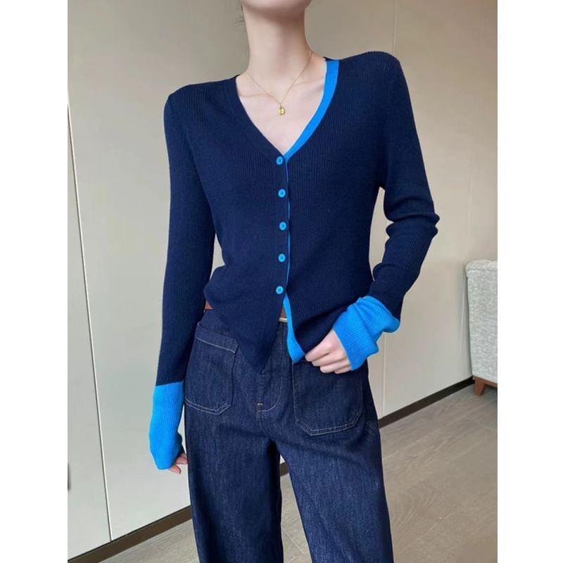 Long-Sleeve V-Neck Two Tone Button Knit Top Product Image