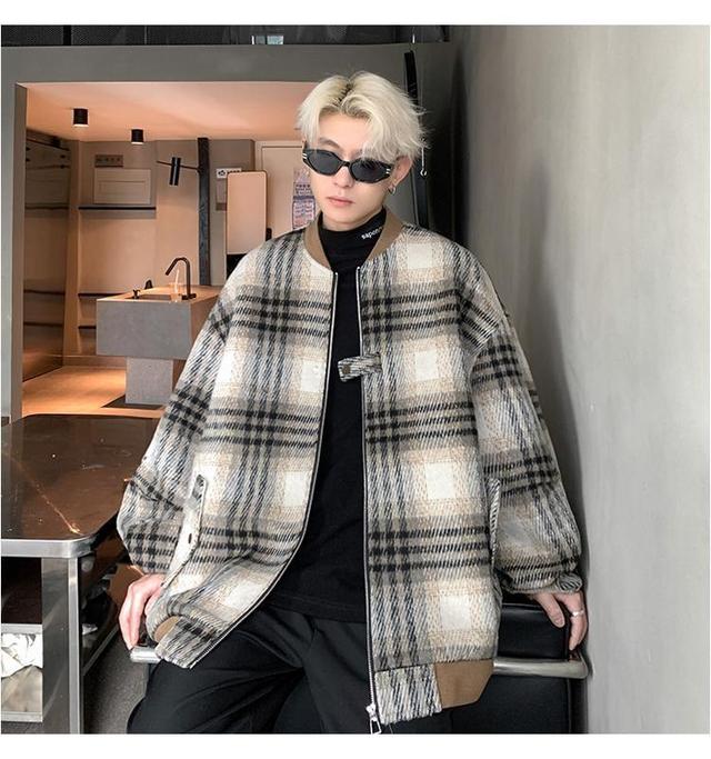 Drop-Shoulder Plaid Zip Jacket Product Image