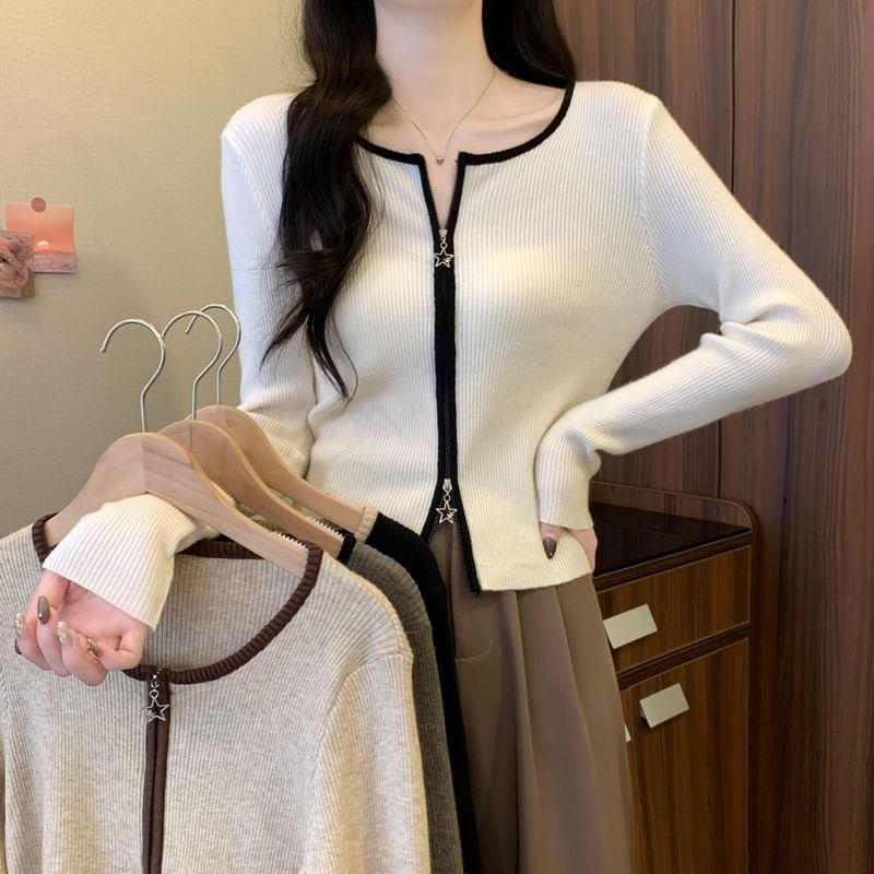 Long-Sleeve Contrast Trim Ribbed Zip Knit Top Product Image