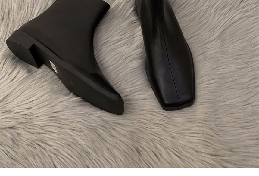 Chunky Heel Square Toe Plain Zip-Up Short Boots Product Image