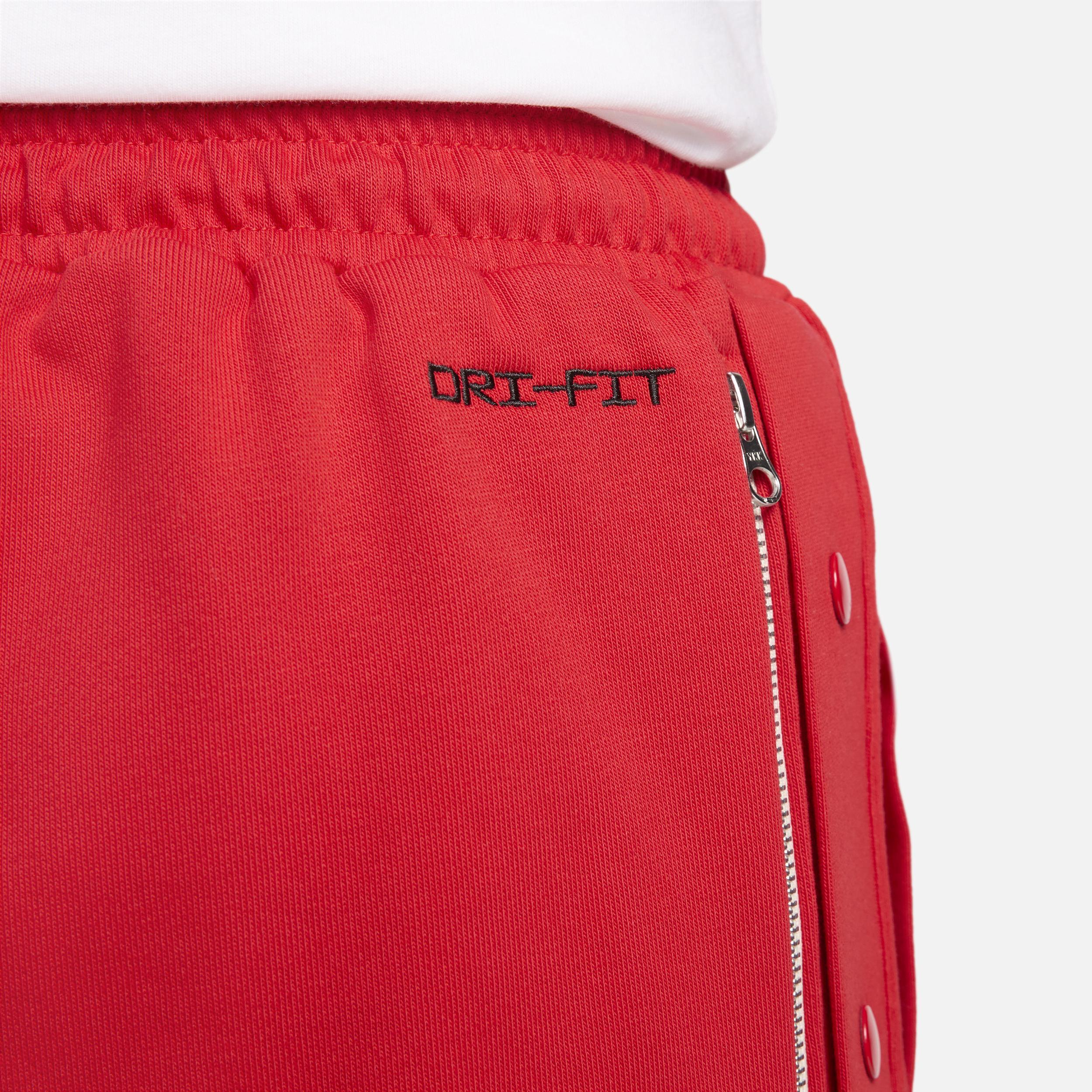 Nike Men's Dri-FIT Standard Issue 8" French Terry Basketball Shorts Product Image