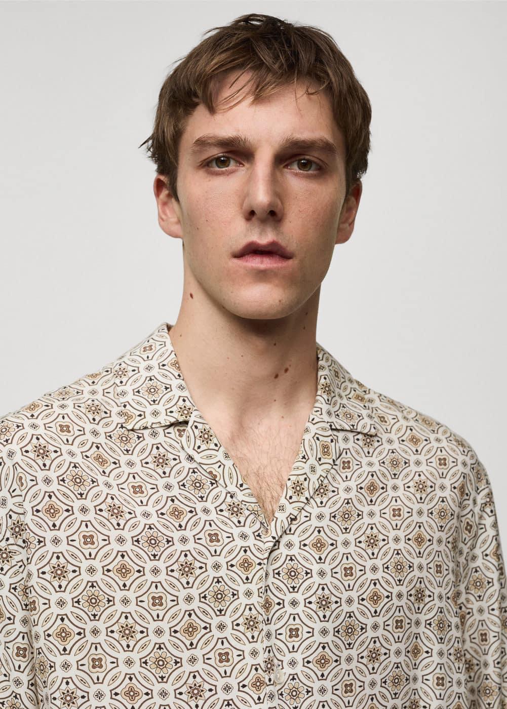 MANGO MAN - Printed fluid regular fit shirt brownMen Product Image