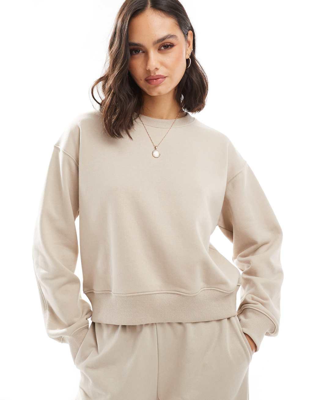 Stradivarius round neck sweatshirt in beige - part of a set Product Image