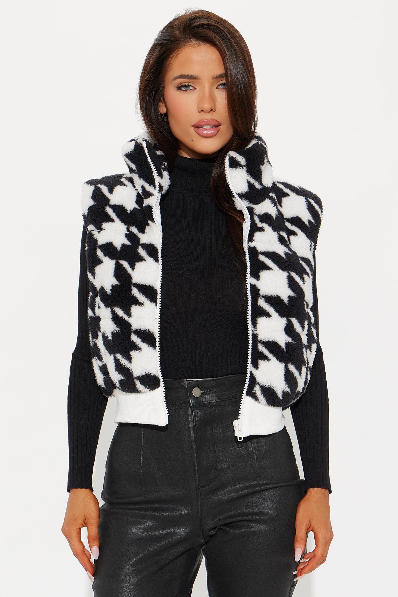 Kiara Sherpa Printed Puffer Vest - Black/White Product Image