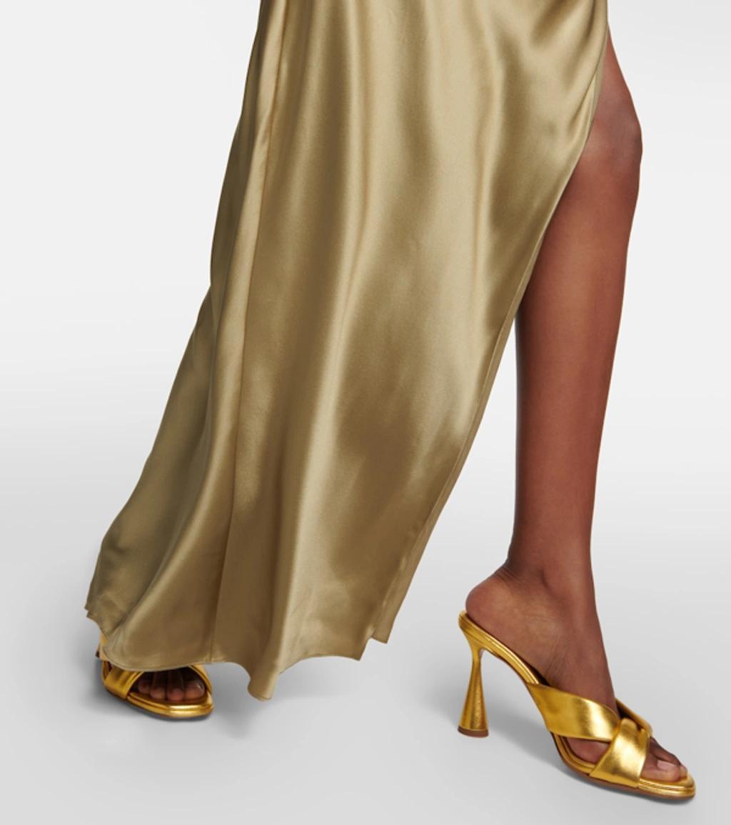 AQUAZZURA Amore Metallic Leather Mules In Gold Product Image