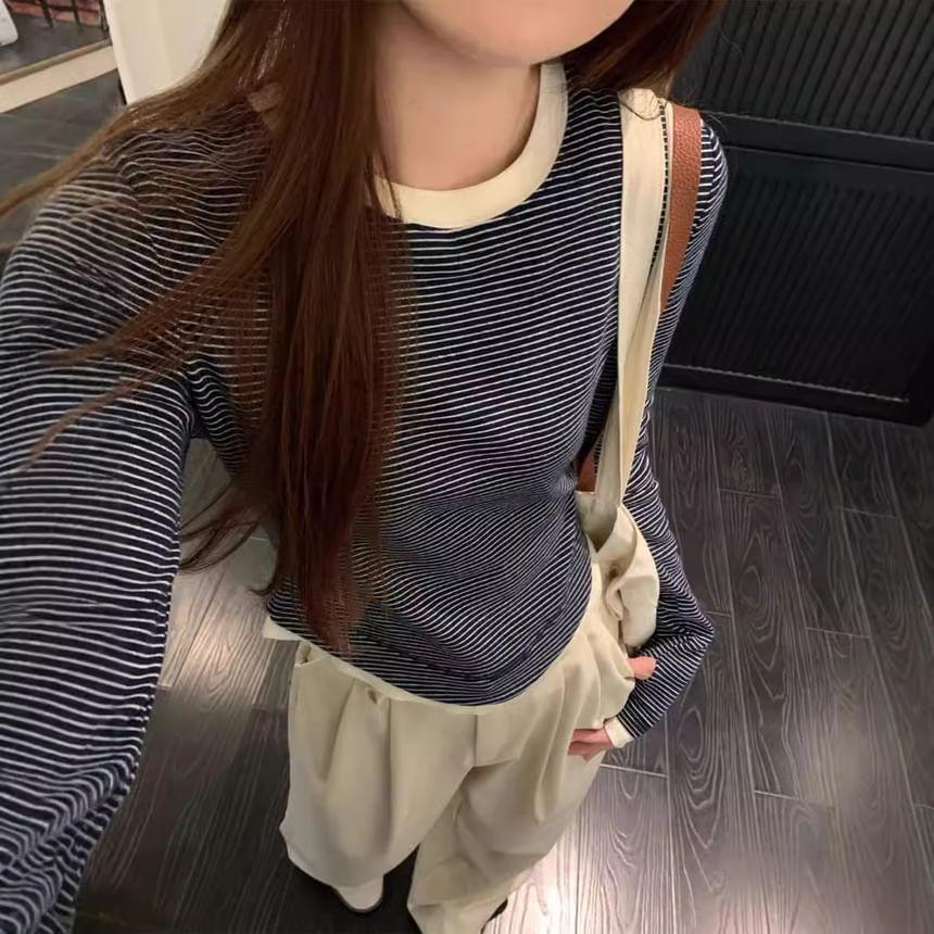 Long-Sleeve Crew Neck Mock Two-Piece Striped Contrast Trim Crop Tee Product Image