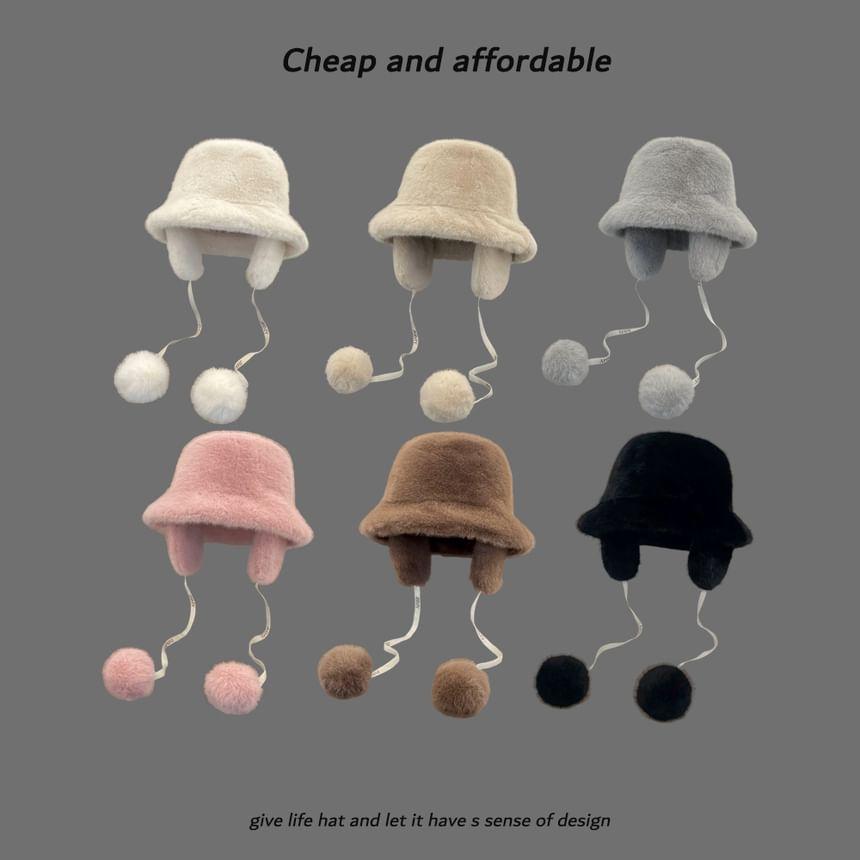 Pom Pom Plain Trapper Hat Product Image