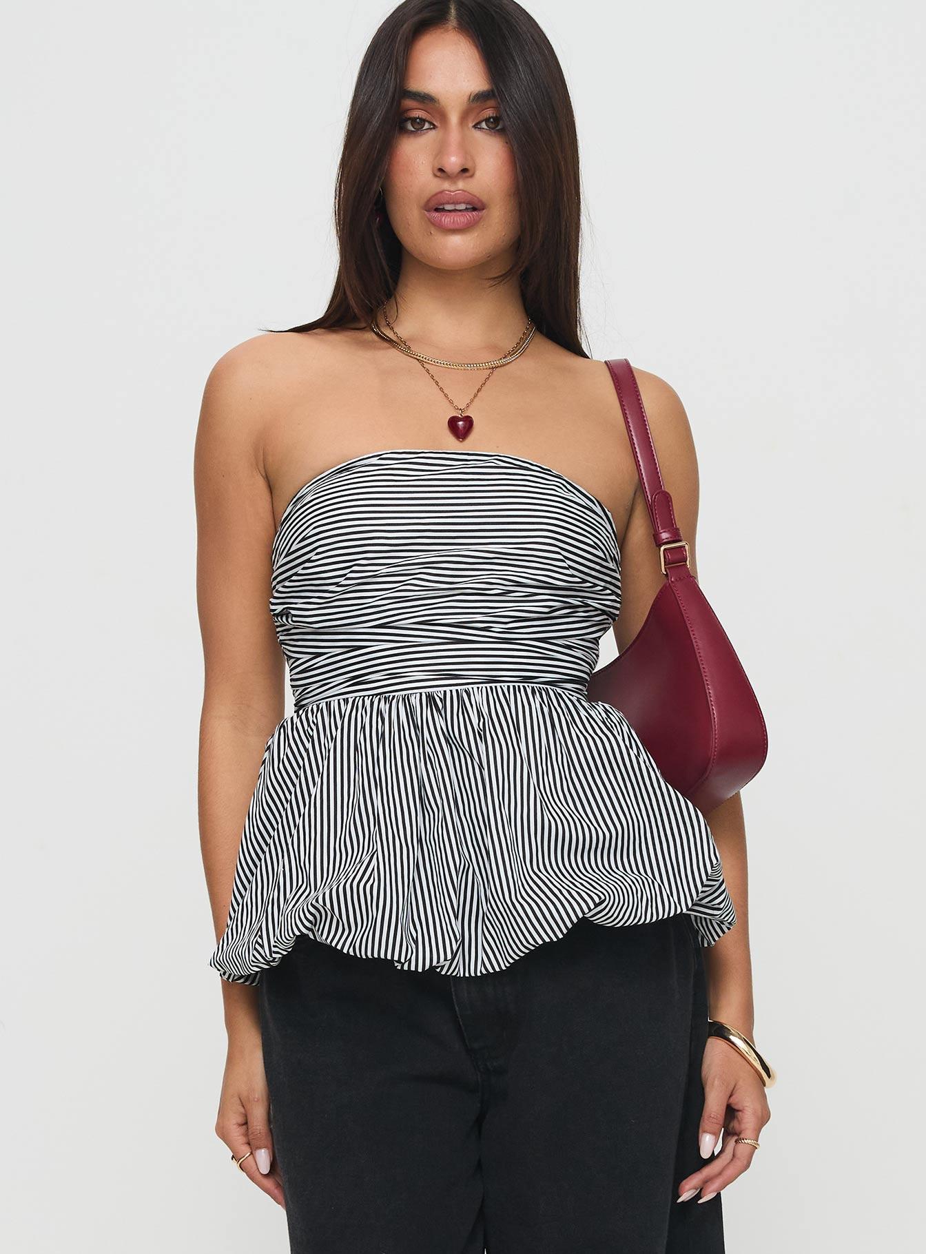 Selenea Bubble Hem Top Black / White Product Image