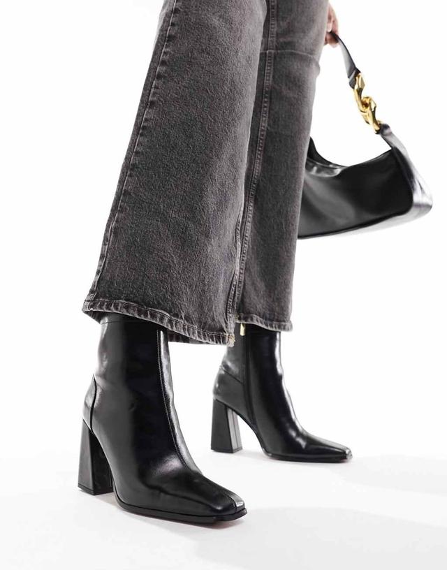 ASOS DESIGN Wide Fit Everest flared heel boots Product Image