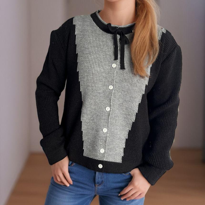 Crew Neck Two Tone Bow Cardigan Product Image