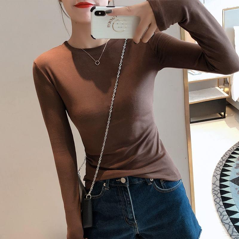 Long-Sleeve Crew Neck Plain Slim Fit T-Shirt Product Image