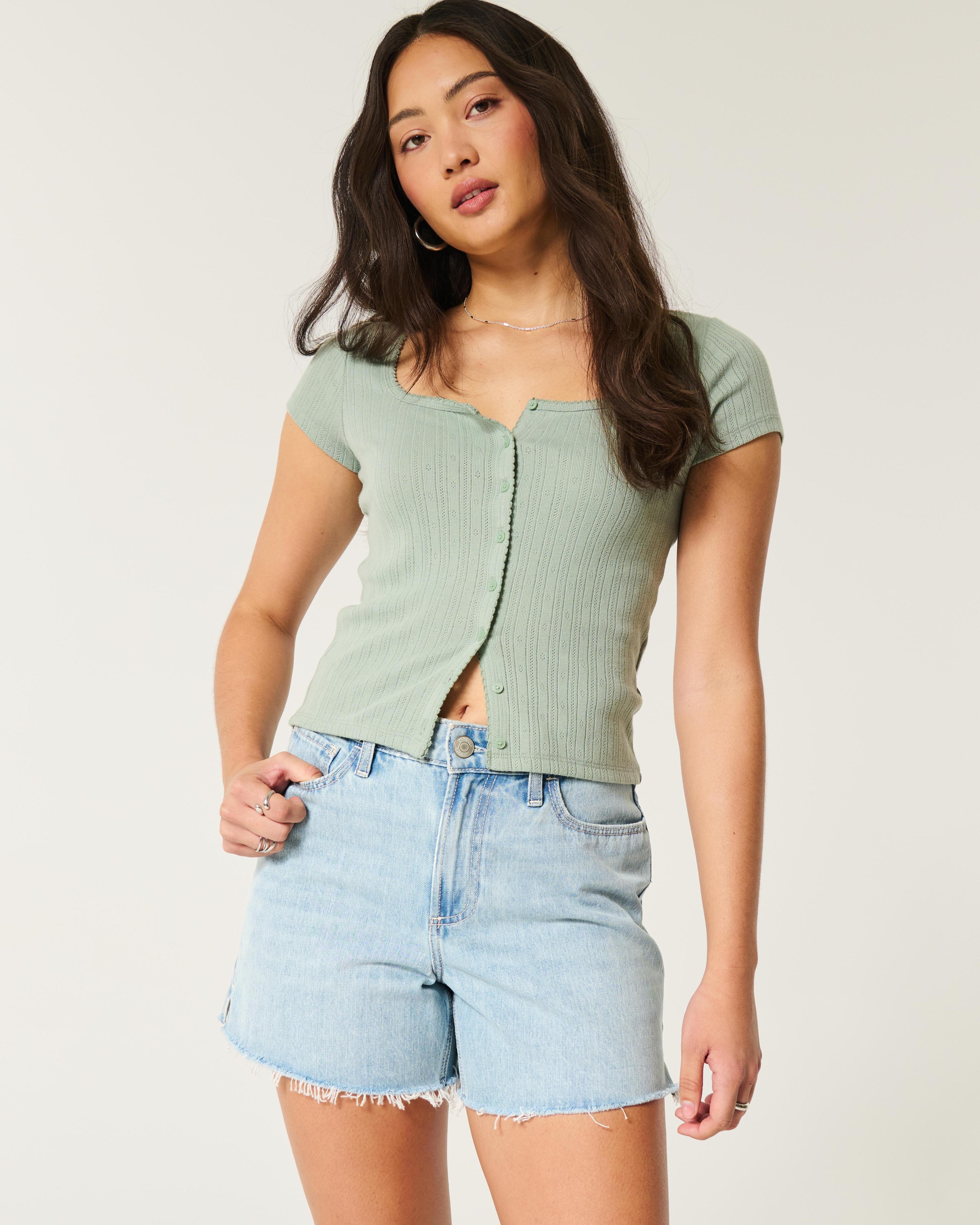 Curvy High-Rise Medium Wash Relaxed Denim Shorts 5" Product Image