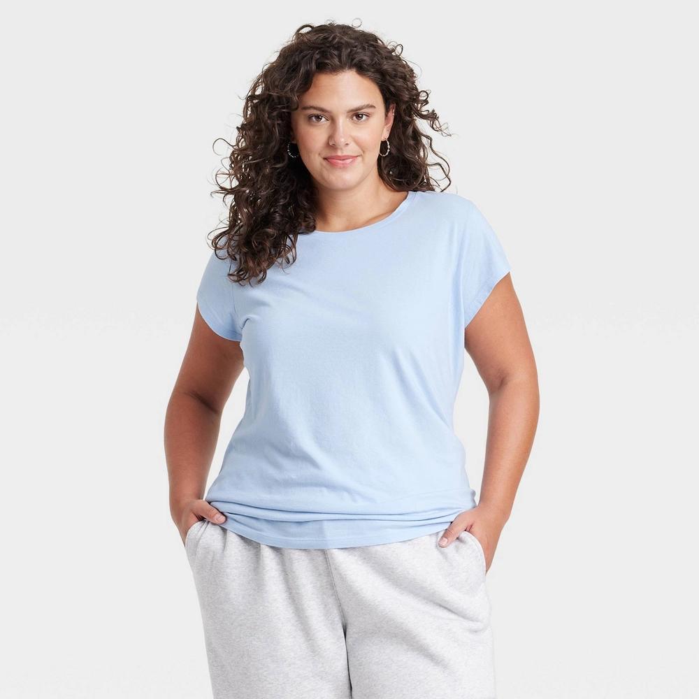 Women's Fitted Short Sleeve T-Shirt - Universal Thread™ Light Blue 3X Product Image