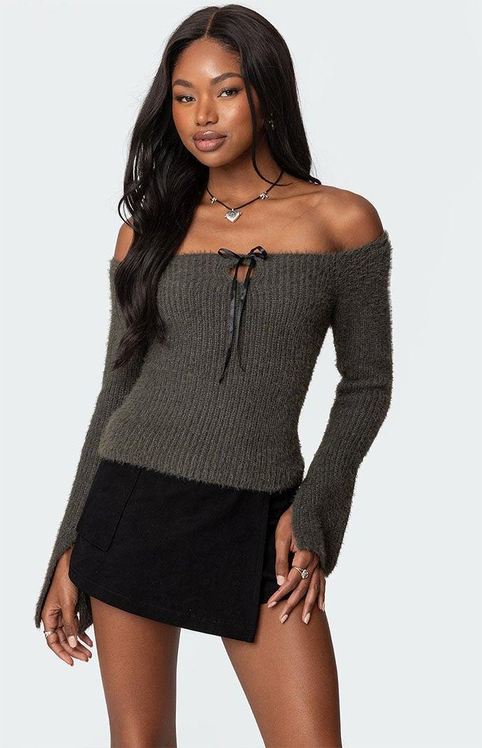 Edikted Women's Keyhole Off Shoulder Ribbed Knit Top Product Image