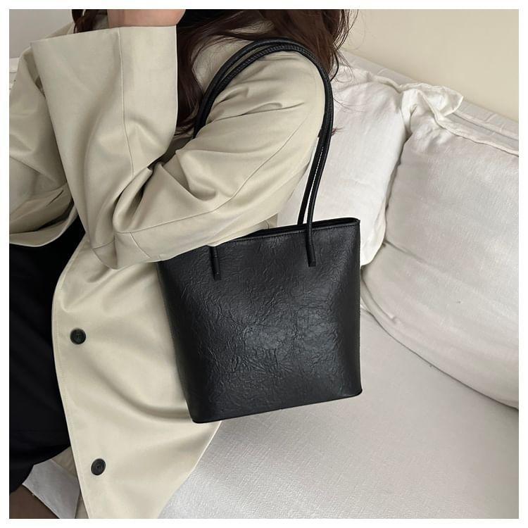 Plain Faux Leather Tote Bag Product Image