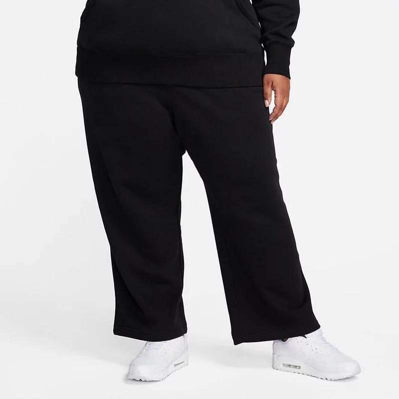 Women's Nike Sportswear Club Fleece Mid-Rise Wide-Leg Sweatpants (Plus Size) Product Image