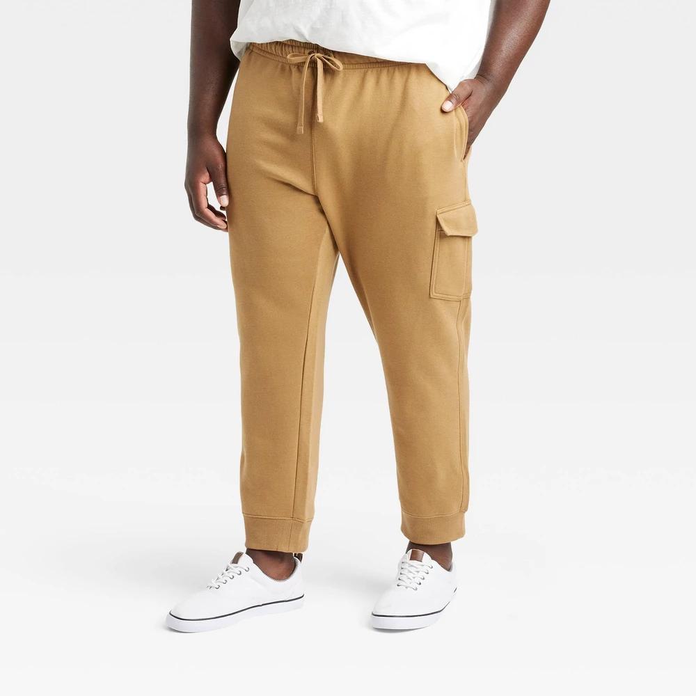 Mens Big & Tall Tapered Fleece Cargo Jogger Pants - Goodfellow & Co Brown 3XLT Product Image