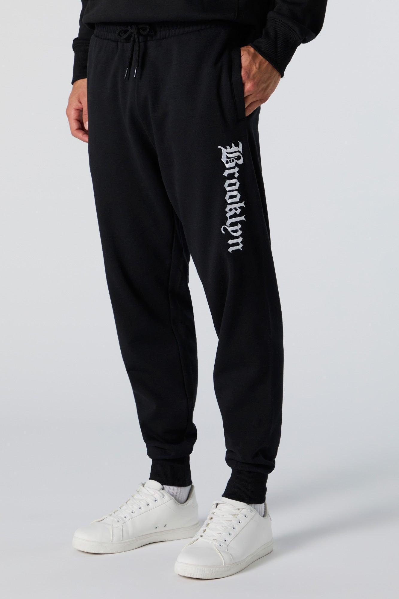 Destination Embroidered Fleece Jogger Male Product Image