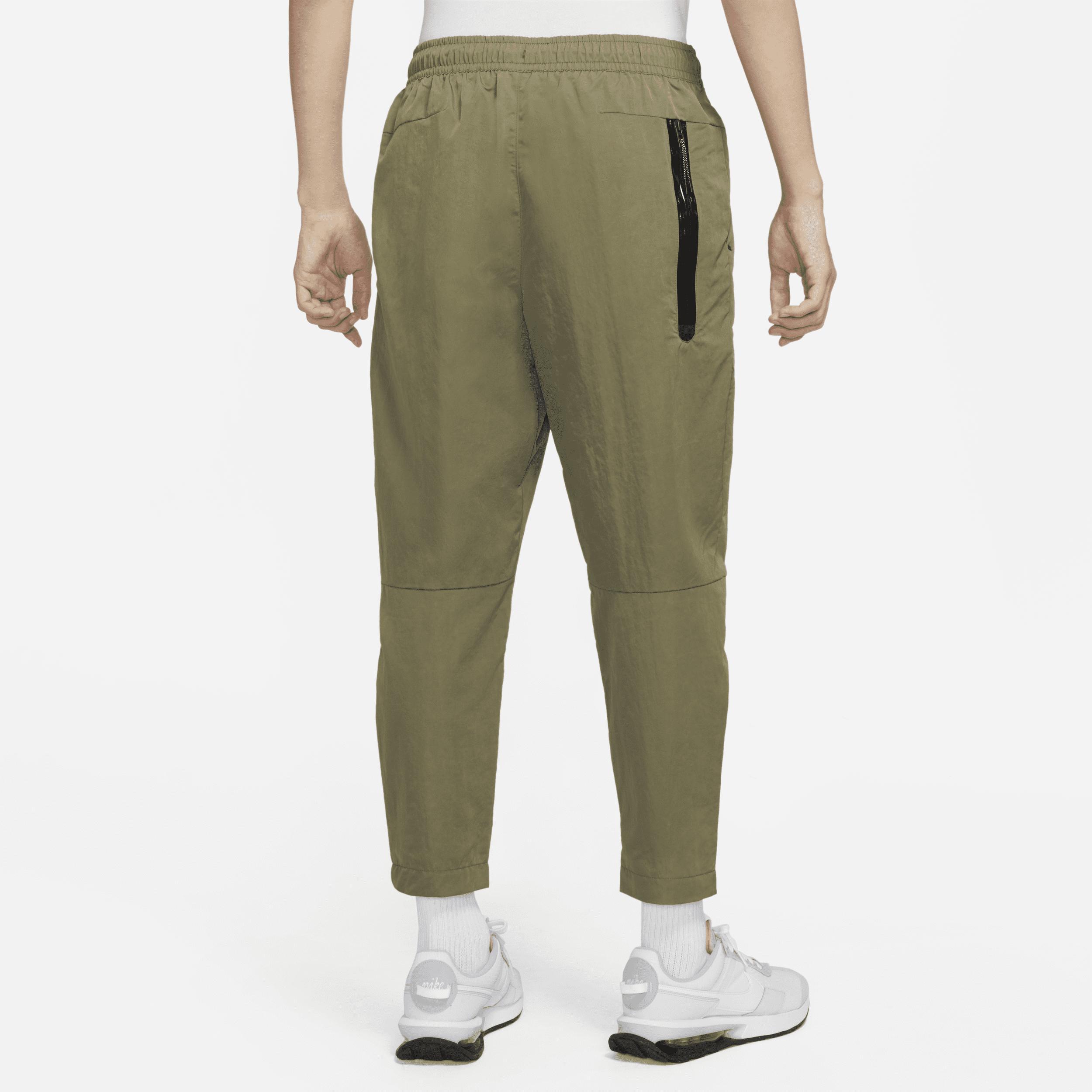 Men's Nike Sportswear Tech Essentials lined Commuter Pants Product Image