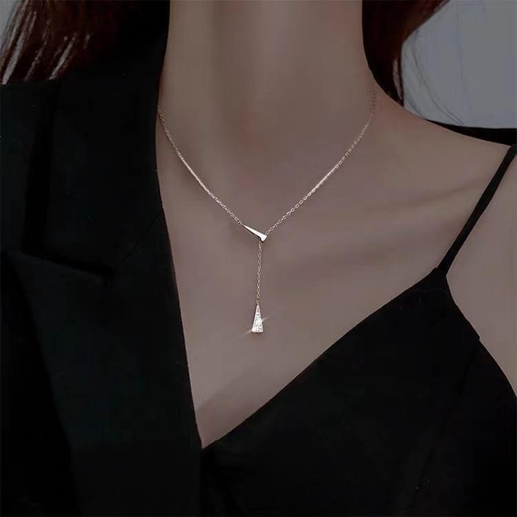 925 Sterling Silver Rhinestone Triangle Lariat Necklace Product Image