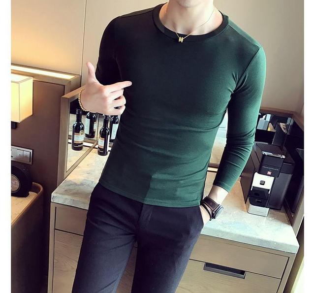 Long-Sleeve Crew Neck Plain T-Shirt Product Image