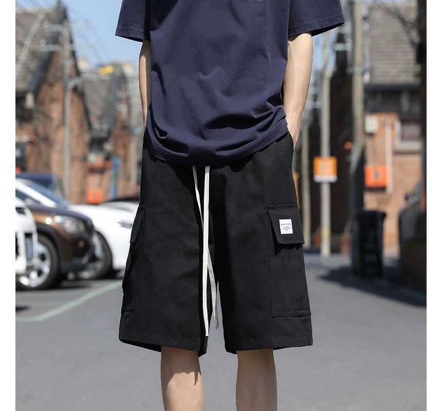 Drawstring Waist Applique Cargo Shorts Product Image