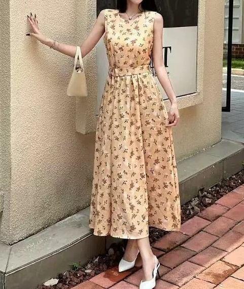 Sleeveless Floral Maxi A-Line Dress Product Image