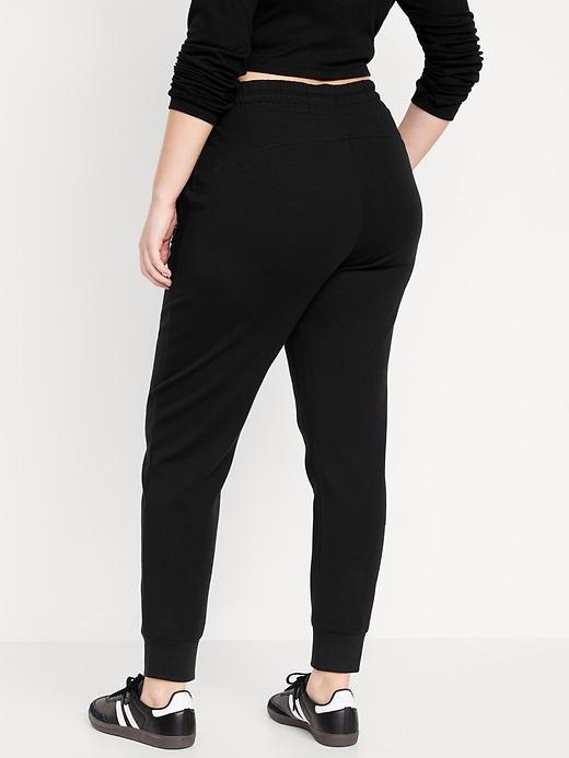 High-Waisted Dynamic Fleece Joggers Product Image