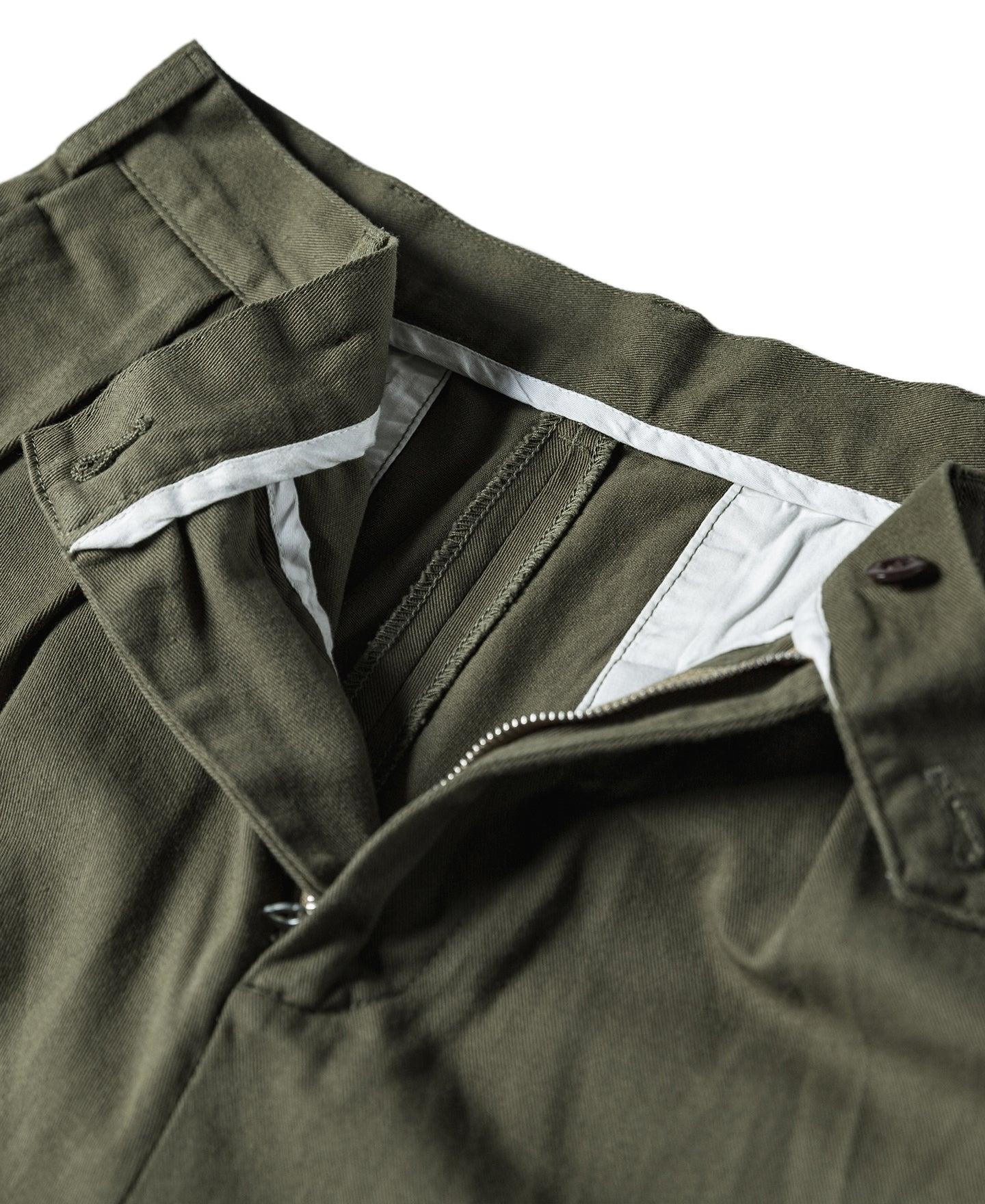 Classic Straight Leg Double Pleated Shorts - Olive Product Image