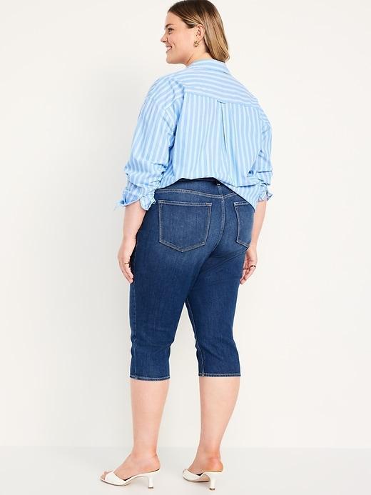 Mid-Rise Wow Capri Jeans Product Image