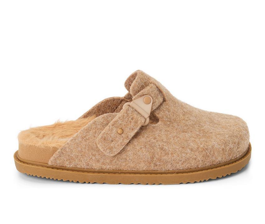 Women's Beach by Matisse Portland Clogs Product Image