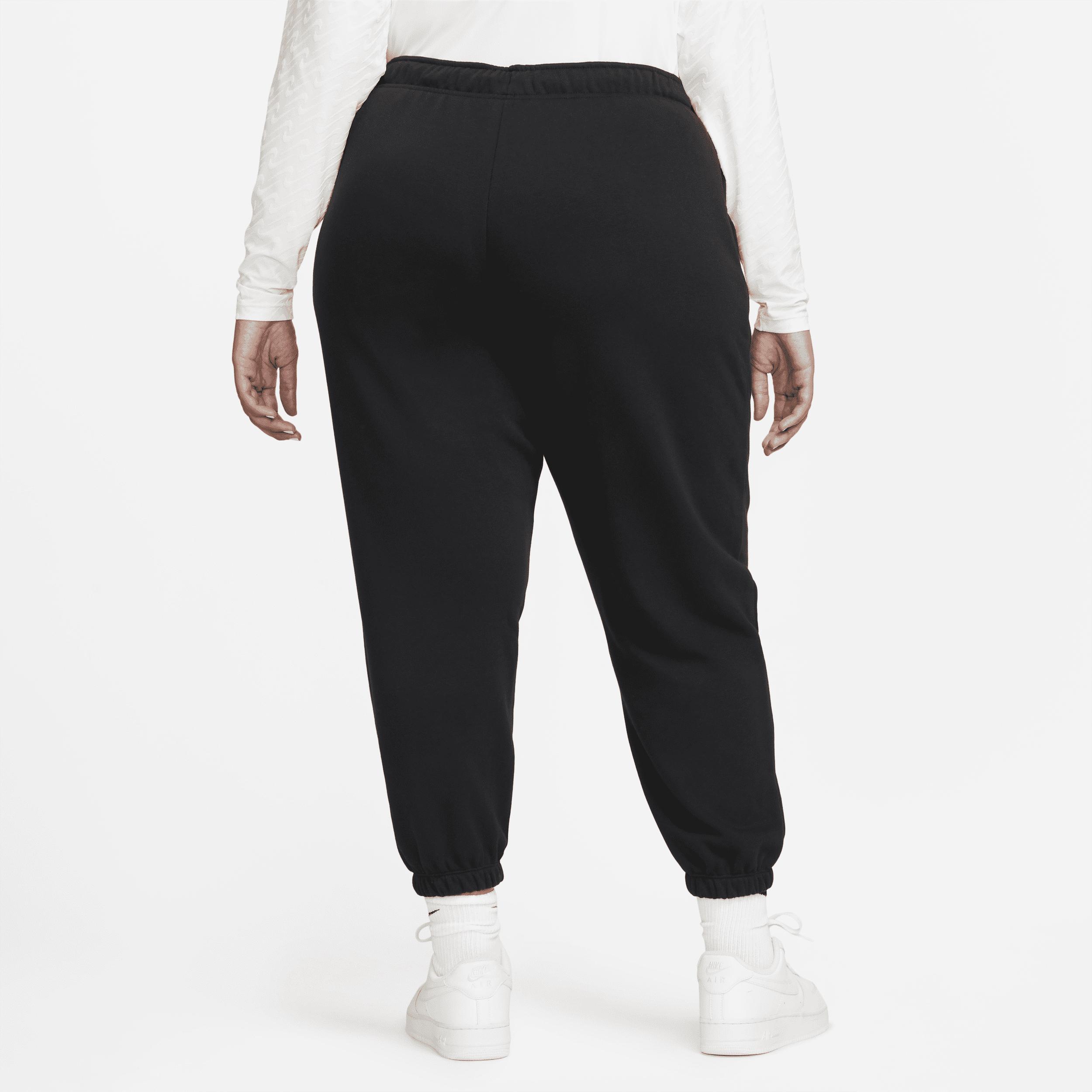 Women's Nike Sportswear Club Fleece Mid-Rise Oversized Sweatpants (Plus Size) Product Image