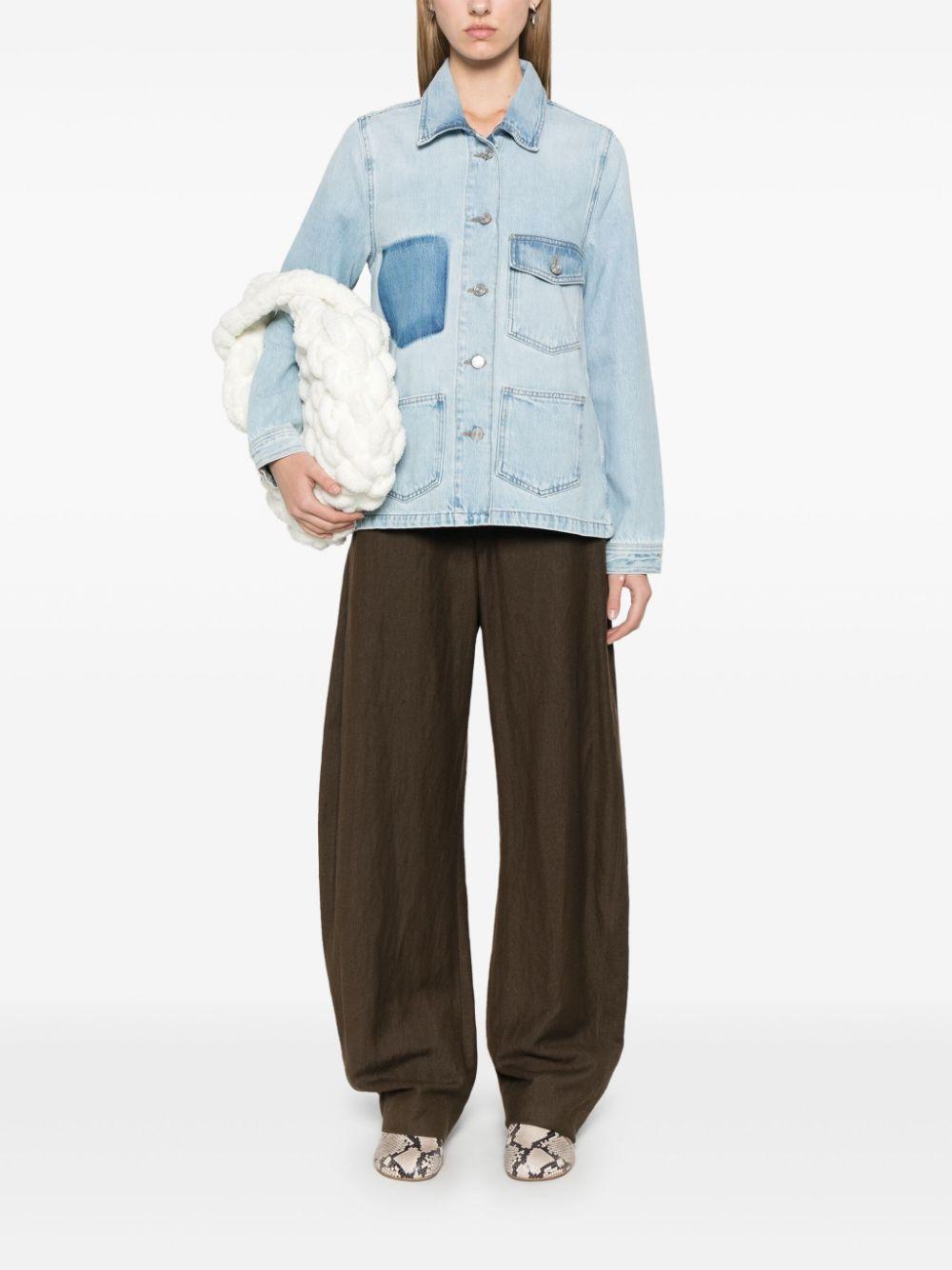 FRAME Chore Denim Jacket In Blau Product Image