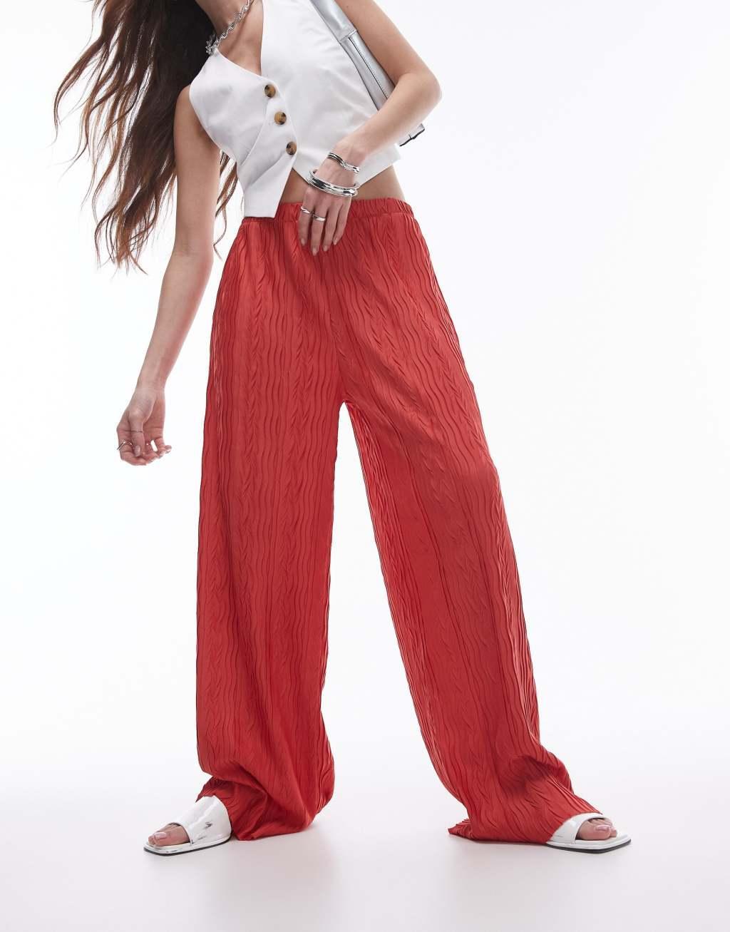 Topshop crinkle plisse pants in red product image