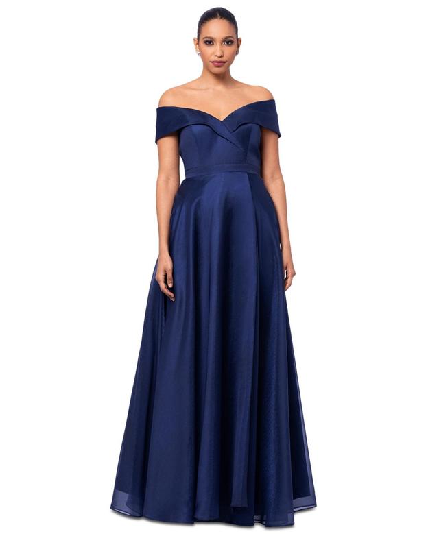 Women's Off-The-Shoulder Sweetheart Gown Product Image