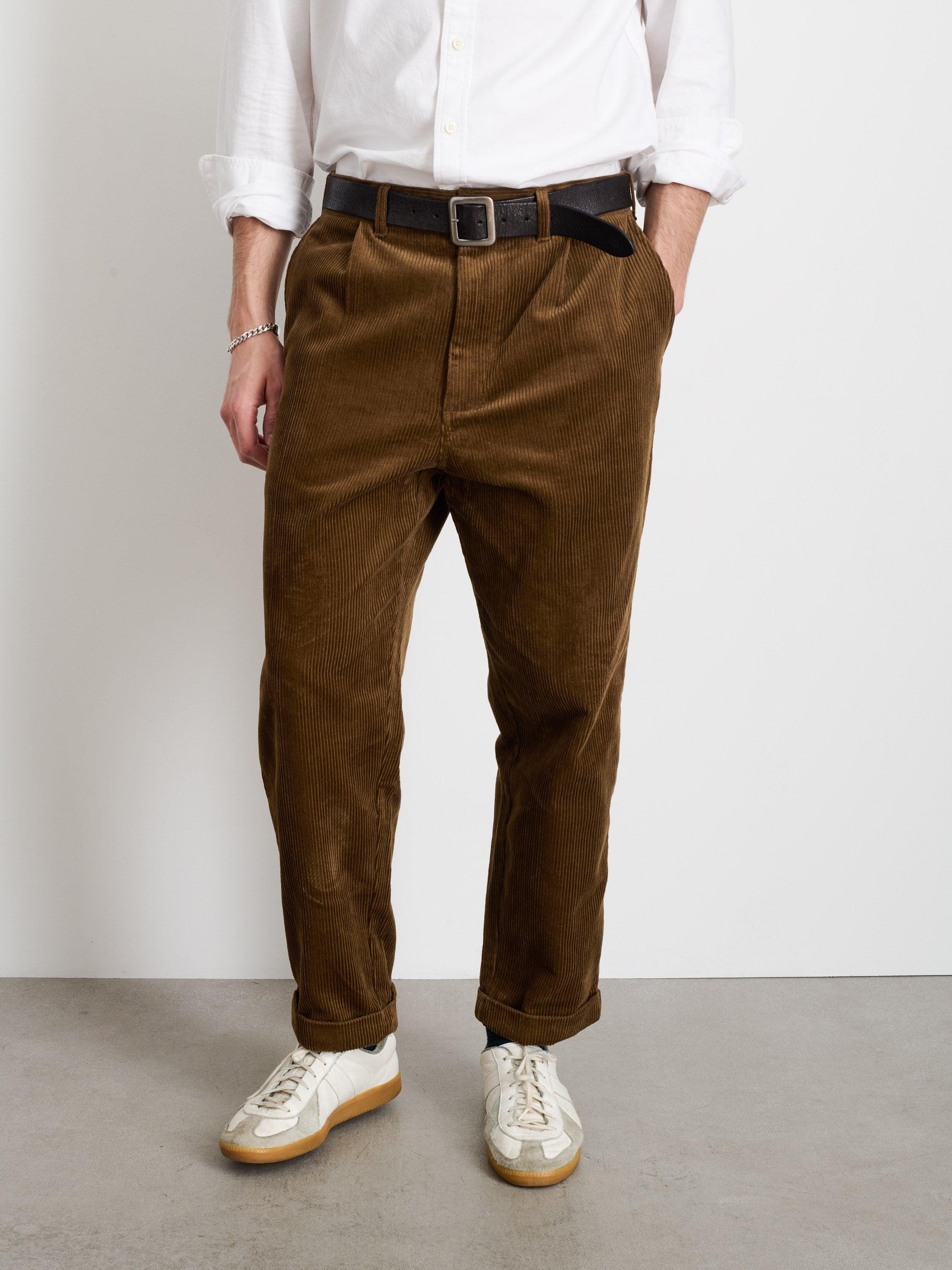 Standard Pleated Pant in Corduroy Male Product Image